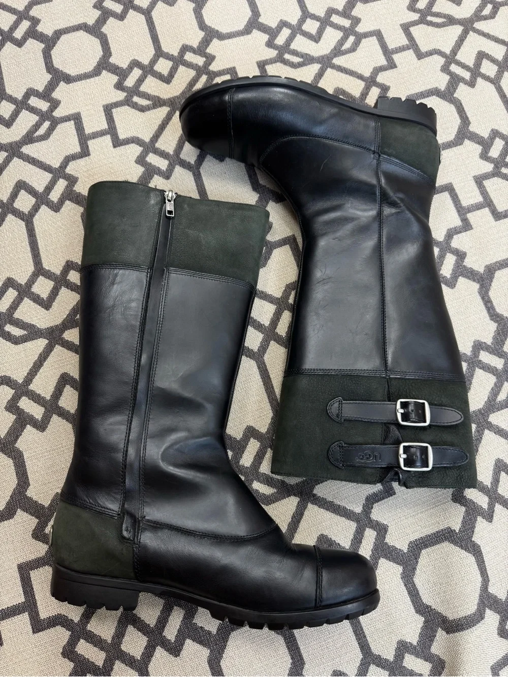 UGG Barolo Black Leather Shearling Lined Knee High Boots Women’s US 8 EU 39